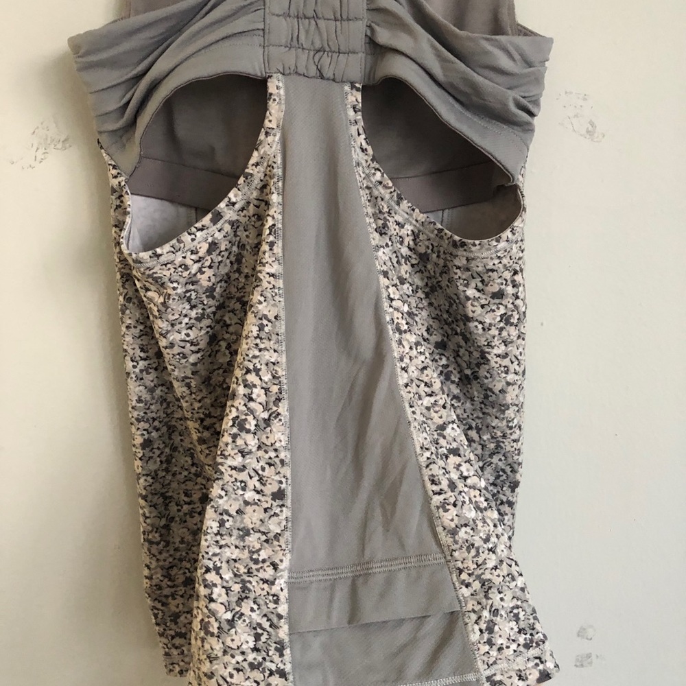 Lululemon Tank Pattern Grey - Picture 5 of 10